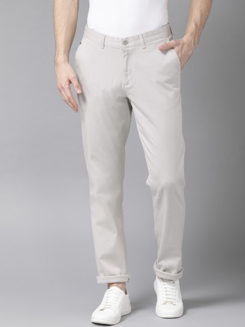 

Blackberrys Men Grey Sharp Fit Self Design Regular Trousers