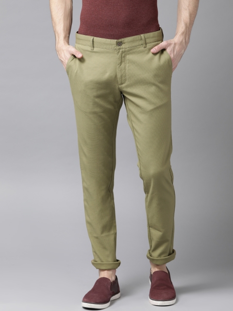 

Blackberrys Men Olive Green Sharp Fit Self Design Regular Trousers