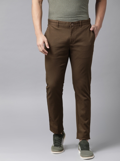 

Blackberrys Men Olive Brown Sharp Regular Fit Self Design Trousers