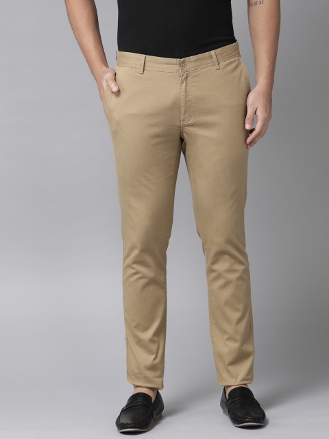 

Blackberrys Men Khaki Sharp Regular Fit Self Design Trousers