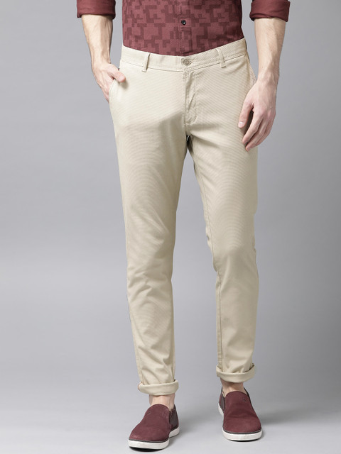 

Blackberrys Men Beige Sharp Slim Fit Self Design Regular Trousers