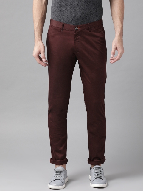 

Blackberrys Men Burgundy Sharp Regular Fit Solid Regular Trousers