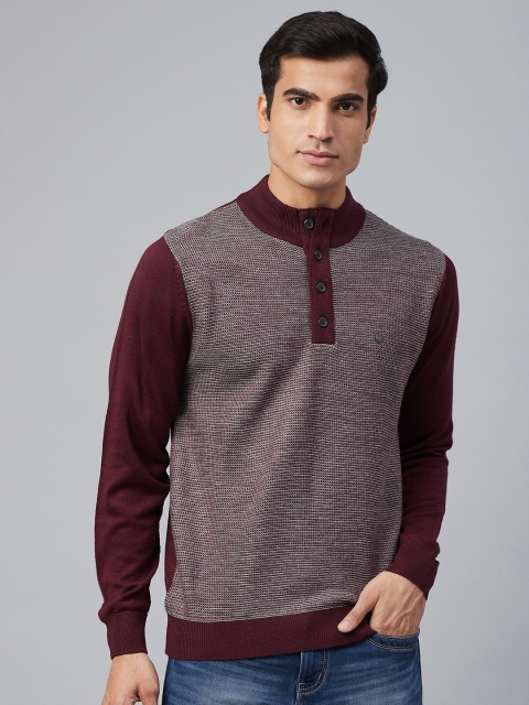 

Blackberrys Men Burgundy & Off-White Checked Pullover Sweater