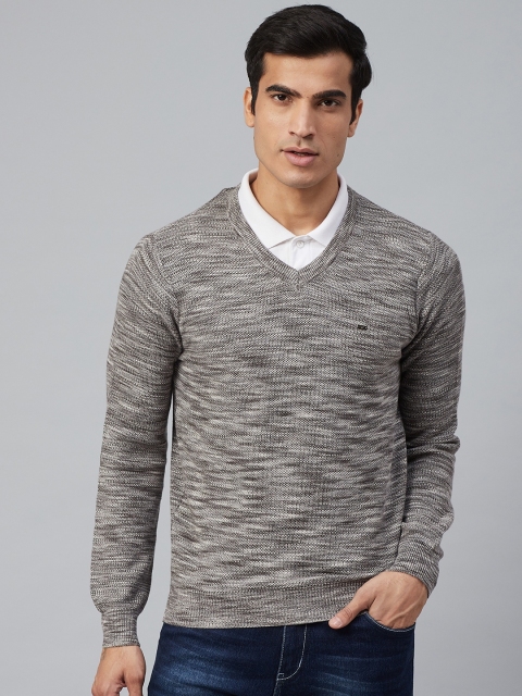 

Blackberrys Men Grey & Off-White Solid Pullover Sweater