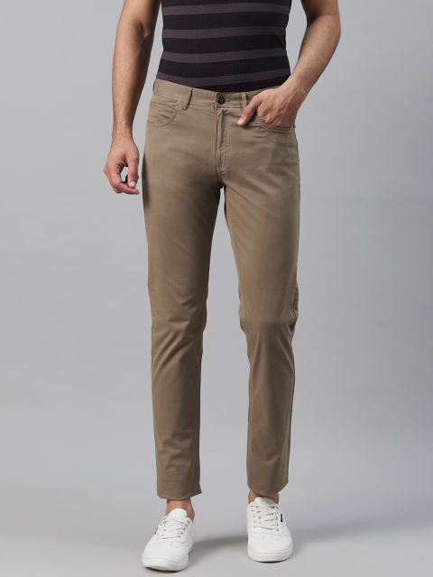 

Blackberrys Men Brown Slim Fit Solid Cropped Chinos