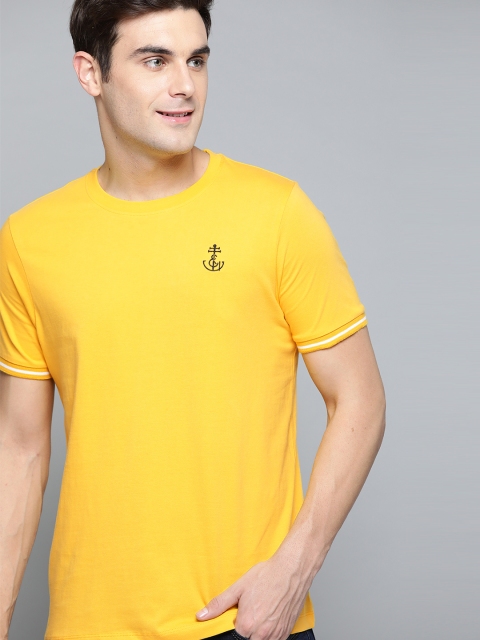 

Mast Harbour Men Yellow Solid Round Neck Pure Cotton T-shirt
