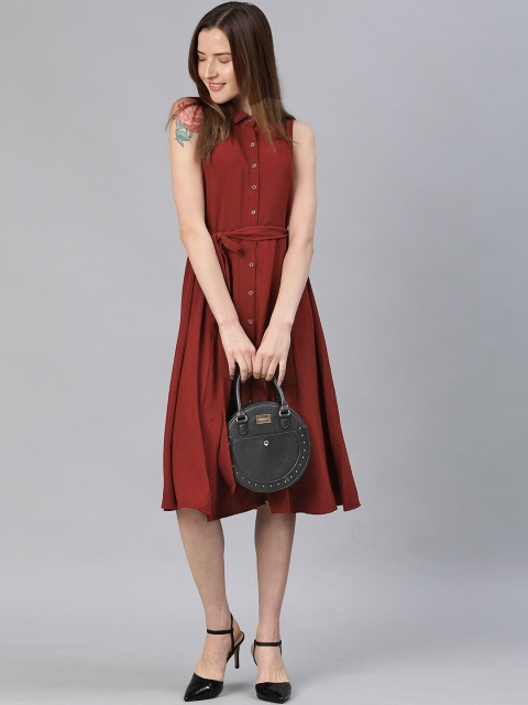 

Chemistry Women Maroon Solid Fit and Flare Dress