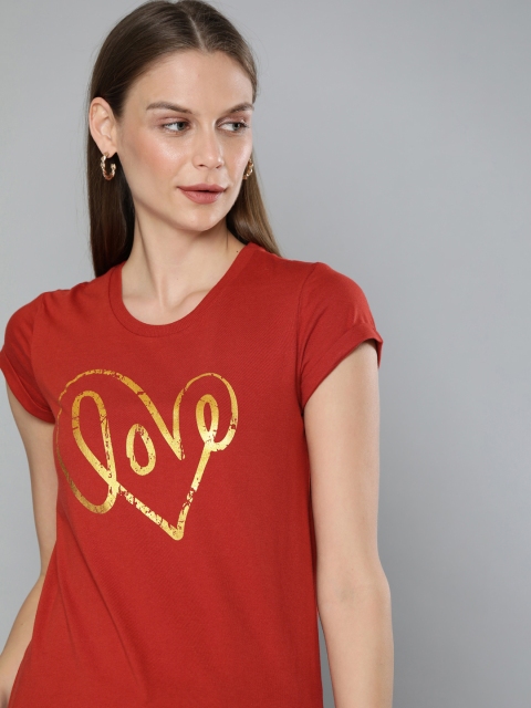 

Chemistry Women Red Printed Round Neck Pure Cotton T-shirt
