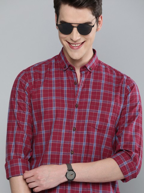 

Mast & Harbour Men Red & Blue Regular Fit Checked Casual Shirt