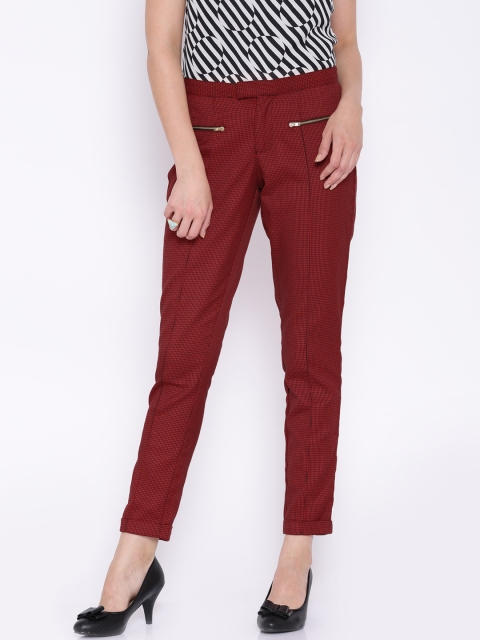 

Ginger by Lifestyle Red & Black Houndstooth Patterned Trousers