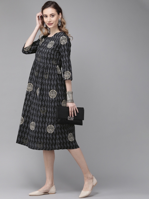 

Anouk Women Black & Lavender Printed A-Line Dress