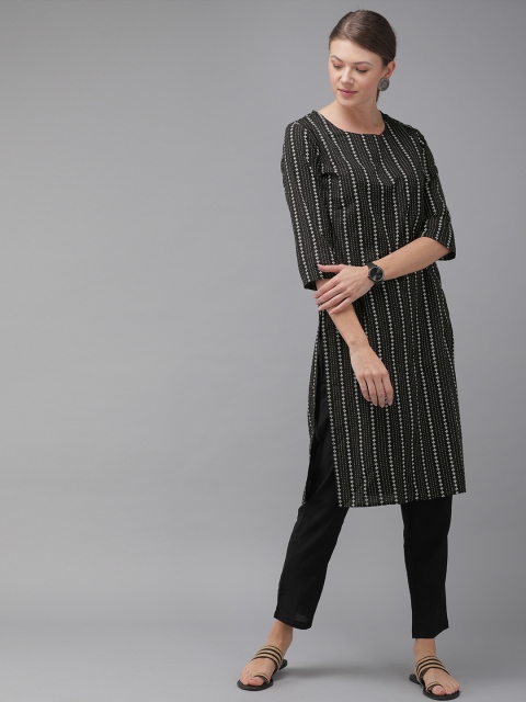 

Anouk Women Black & White Printed Straight Kurta
