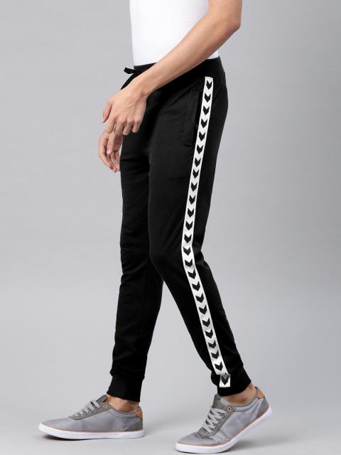 

Maniac Men Black Slim Fit Solid Joggers