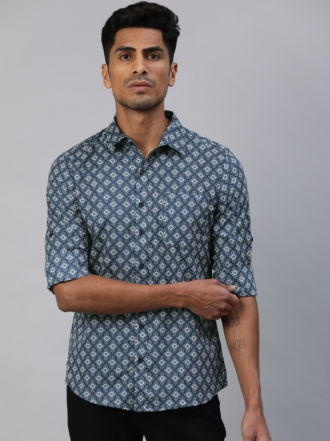 

Anouk Men Navy Blue & White Regular Fit Geometric Printed Casual Cotton Shirt