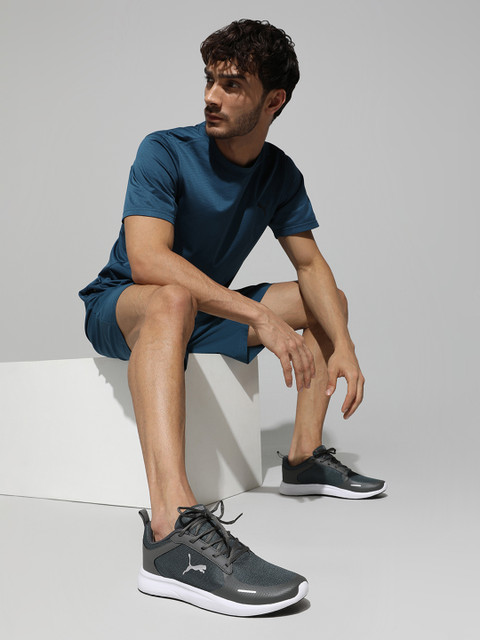 

Puma Men Olive Green Jaunt Sneakers