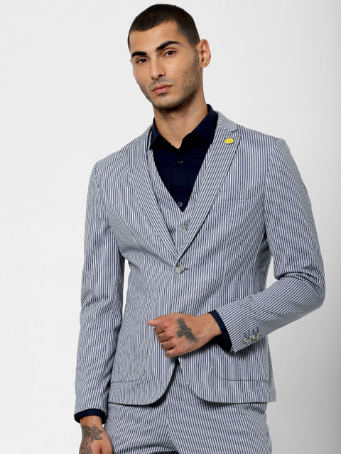 

Jack & Jones White & Navy Blue Striped Slim Fit Single-Breasted Casual Blazer