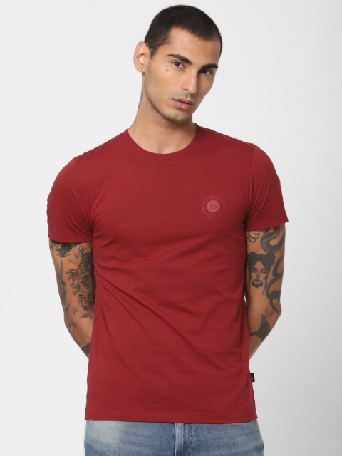 

Jack Jones Men Maroon Printed Round Neck Pure Cotton T-shirt