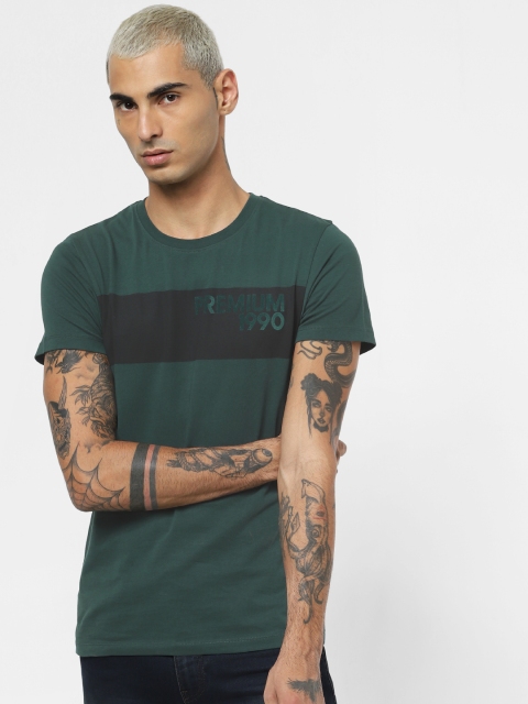 

Jack & Jones Men Green & Black Printed Slim Fit Round Neck T-shirt