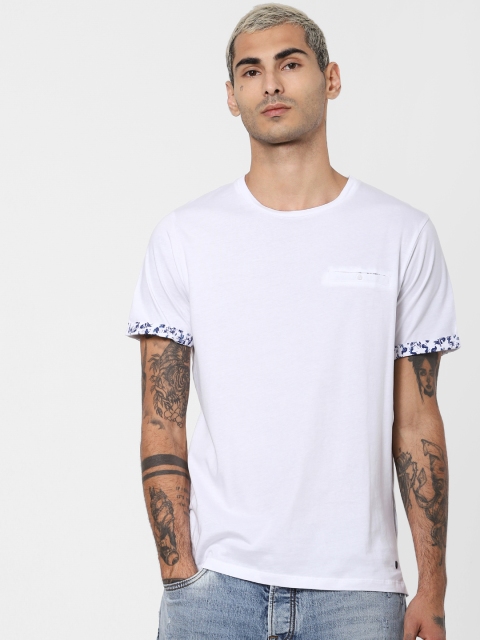 

Jack Jones Men White Solid Round Neck Pure Cotton T-shirt With Printed Detailing