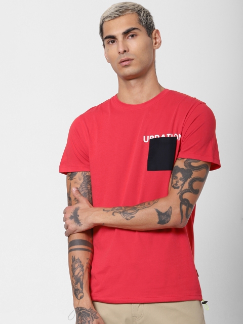 

Jack Jones Men Red Solid Slim Fit Round Neck Pure Cotton T-shirt With Chest Pocket