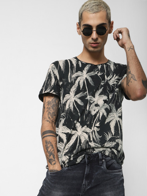 

Jack Jones Men Black Beige Slim Fit Tropical Printed Round Neck Sustainable Pure Cotton T-shirt