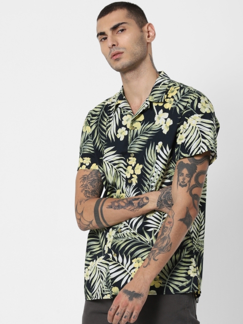 

Jack & Jones Men Navy Blue & Yellow Regular Fit Tropical Printed Casual Shirt