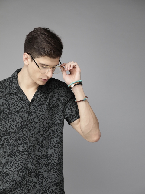 

Jack & Jones Men Grey & Black Printed Regular Fit Casual Shirt