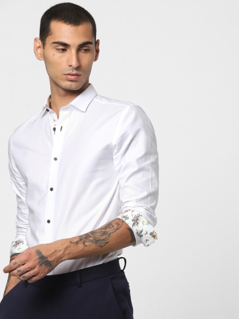 

Jack & Jones Men White Slim Fit Solid Smart Casual Shirt