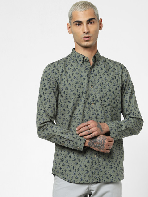 

Jack & Jones Men Olive Green & Navy Blue Regular Fit Printed Casual Shirt