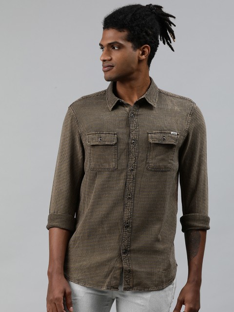 

Jack & Jones Men Brown & Black Regular Fit Checked Casual Shirt