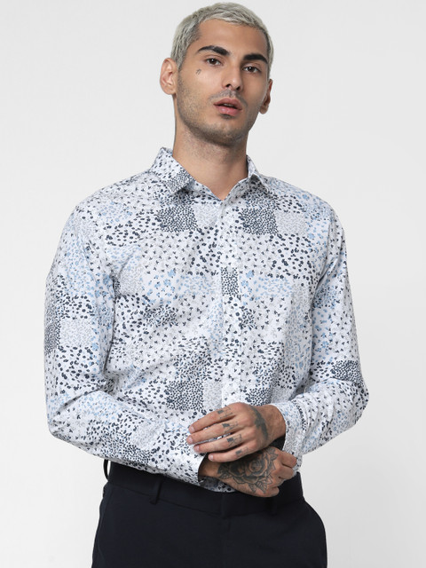 

Jack & Jones Men White & Blue Regular Fit Printed Smart Casual Shirt