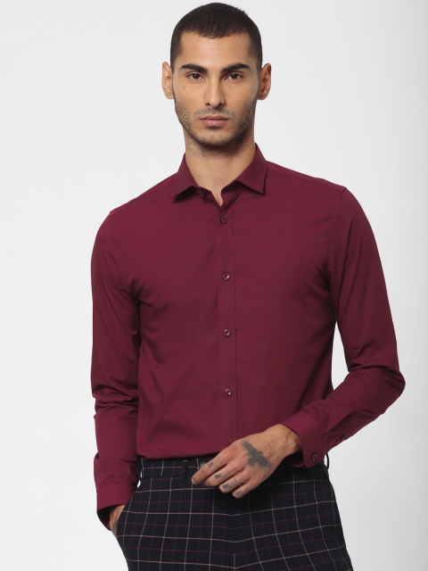 

Jack & Jones Men Maroon Solid Slim Fit Casual Shirt