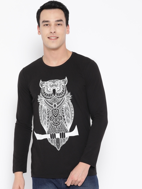 

Unisopent Designs Men Black & White Printed Round Neck T-shirt