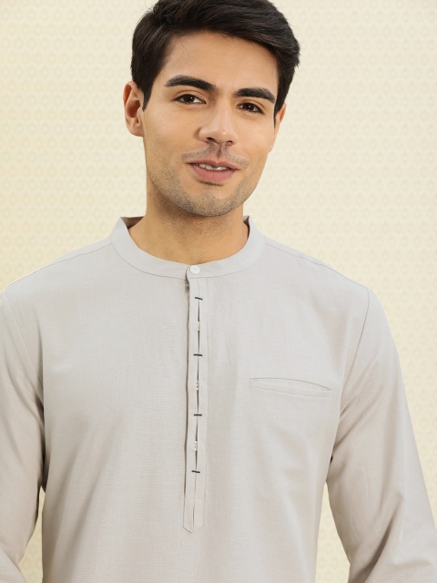 

House of Pataudi Men Grey Solid Straight Kurta