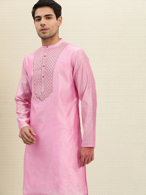 

House of Pataudi Men Pink Embroidered Straight Chanderi Kurta