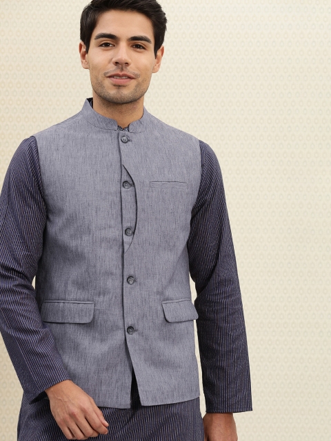 

House of Pataudi Men Grey Solid Nehru Jacket