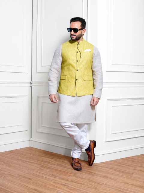 

House of Pataudi Men Yellow Solid Nehru Jacket