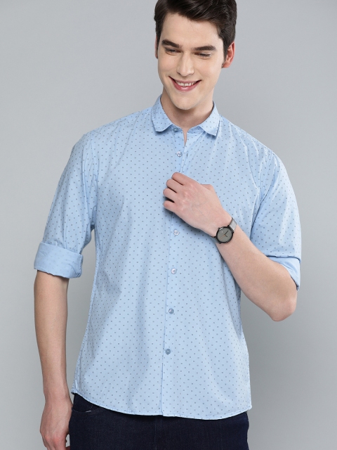 

Mast & Harbour Men Blue & Black Regular Fit Printed Casual Shirt