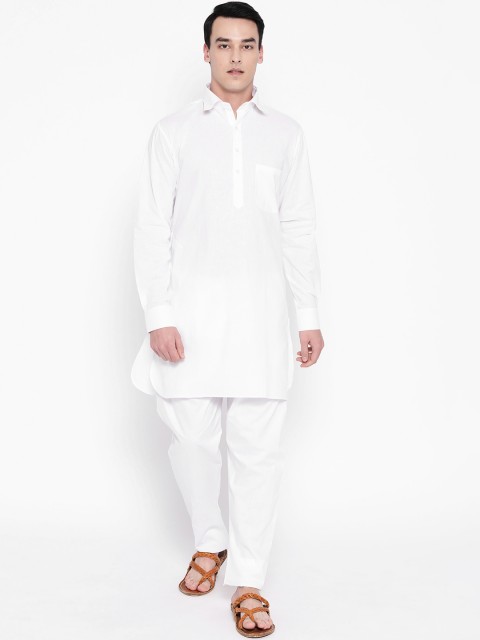 

SG LEMAN Men White Solid Kurta with Pyjamas