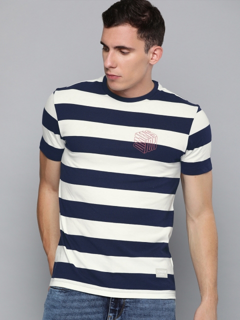 

Denizen From Levis Men White & Blue Striped Round Neck T-shirt