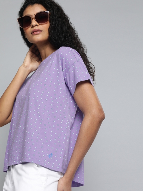 

Denizen From Levis Women Lavender & Off-White Printed Round Neck T-shirt