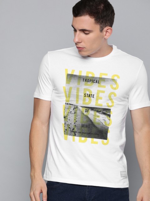 

Denizen From Levis Men White Printed Round Neck T-shirt