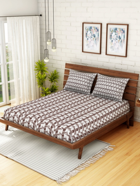 

SPACES Brown & White Geometric 144 TC Cotton 1 Queen Bedsheet with 2 Pillow Covers