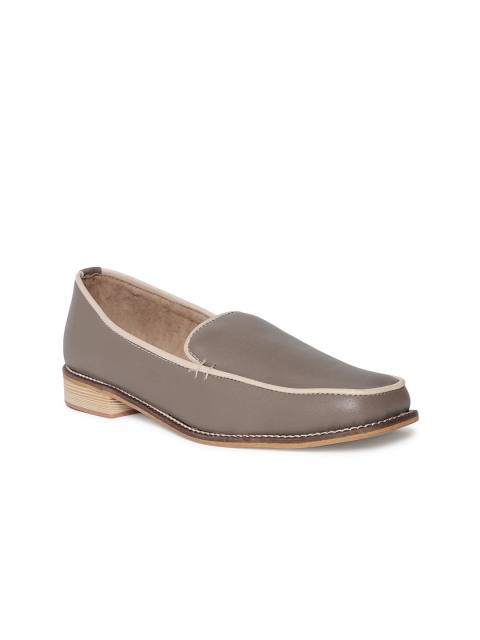 

The Label Life Women Taupe Solid Ballerinas
