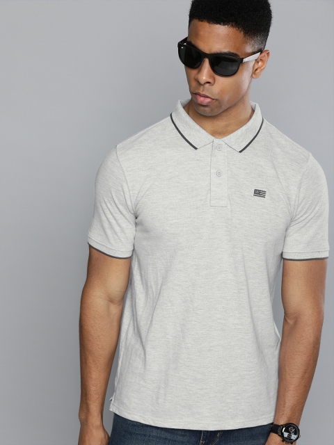 

Wrangler Men Grey Melange Solid Polo Collar T-shirt