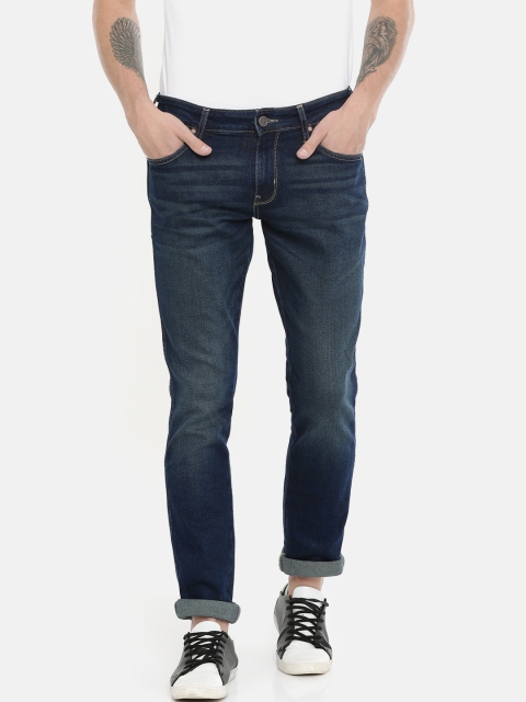 

Wrangler Men Blue Rockville Regular Fit Low-Rise Clean Look Stretchable Jeans