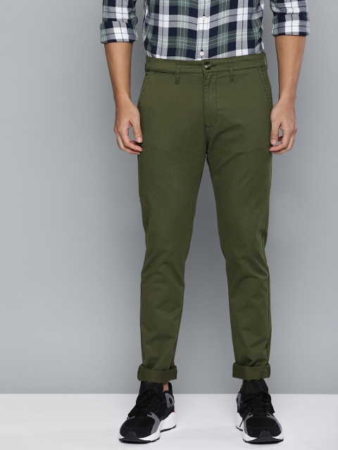 

Wrangler Men Olive Green Slim Fit Solid Chinos