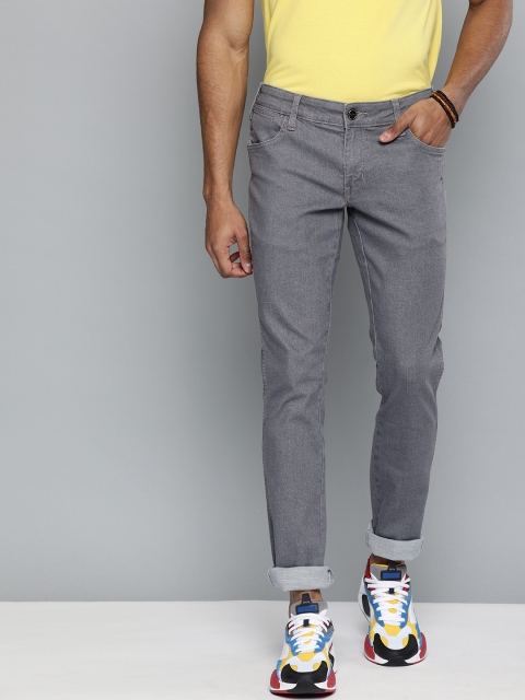

Wrangler Men Grey Skanders Slim Tapered Fit Low-Rise Clean Look Stretchable Jeans