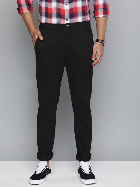 

Wrangler Men Black Slim Fit Solid Chinos