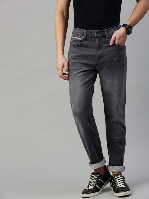 

Lee Men Grey Slim Fit Mid-Rise Clean Look Stretchable Jeans